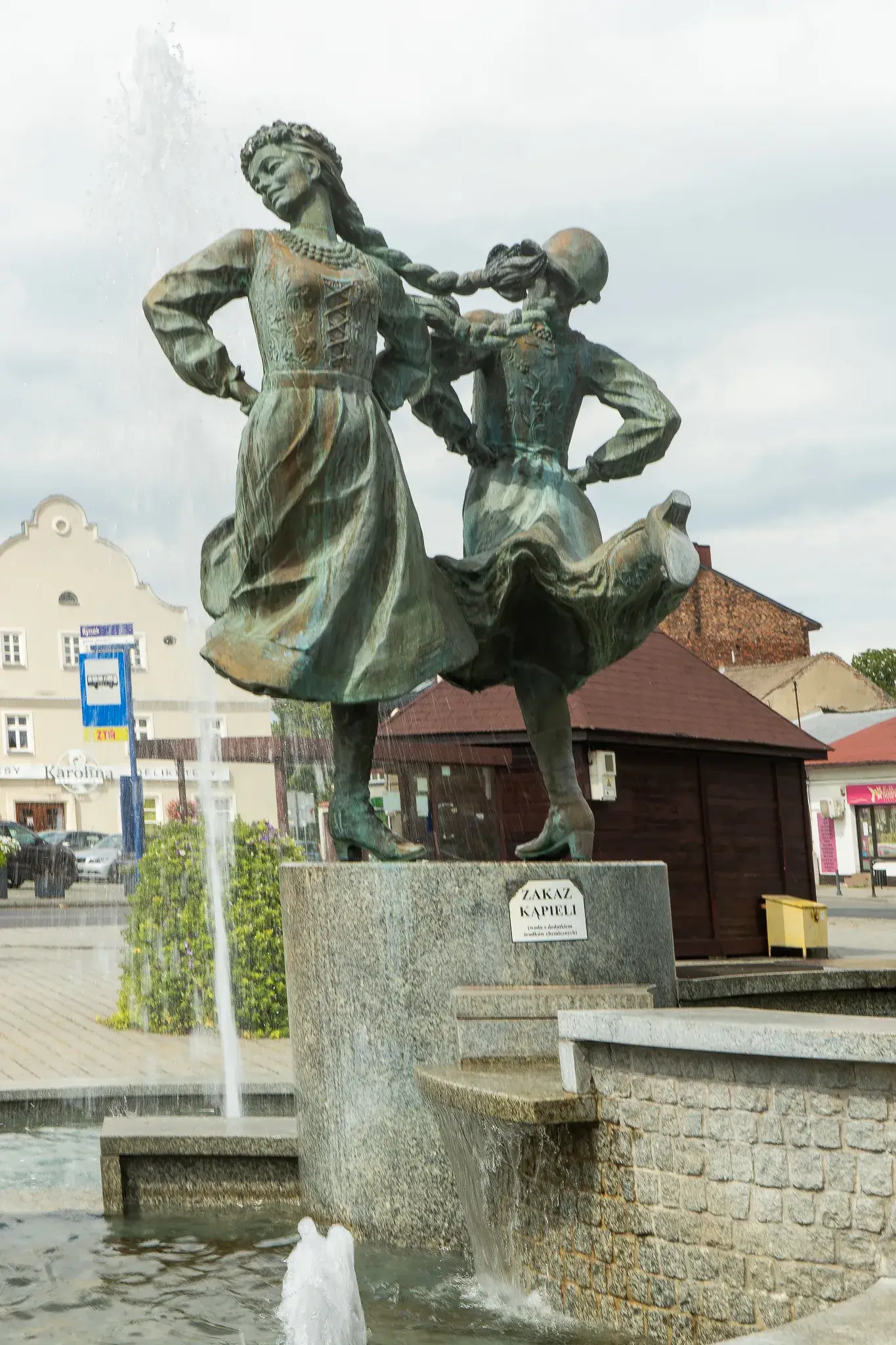 Fontanna Siewierskie Panny